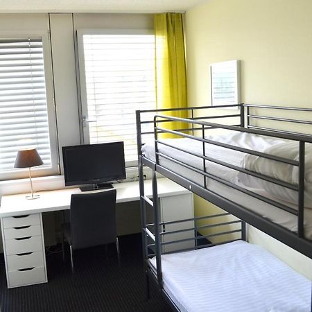Primestay Apartmenthaus Zuerich Seebach Zurique Exterior foto