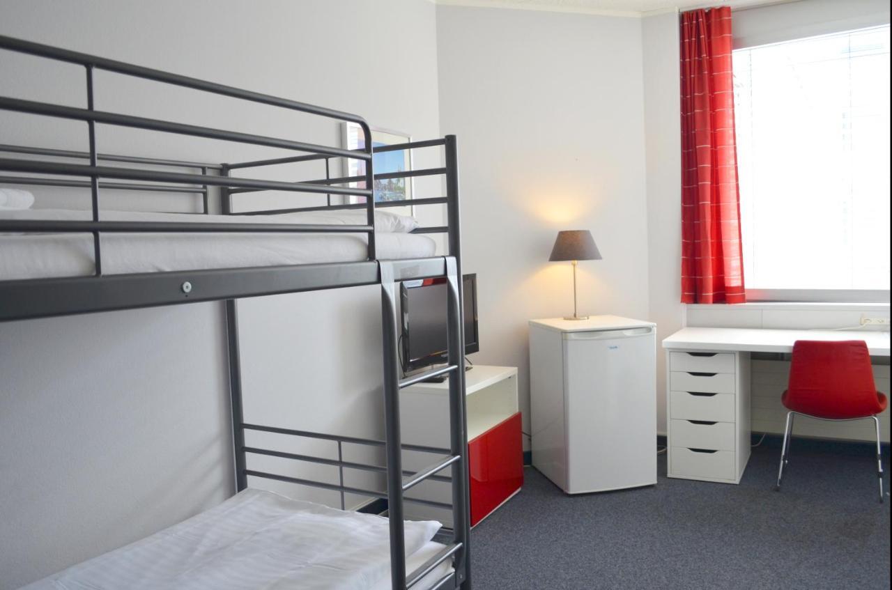 Primestay Apartmenthaus Zuerich Seebach Zurique Exterior foto